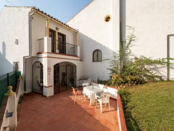2-bedroom Town House In Marbella, Spain (95 M²)