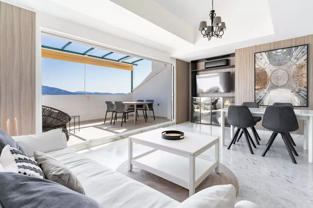 2-bedroom Apartment In Marbella, Spain (97 M²)
