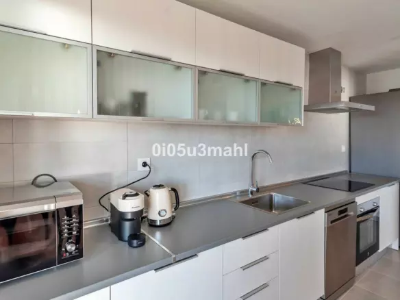 3-bedroom Apartment In Rincón De La Victoria, Spain (128 M²)