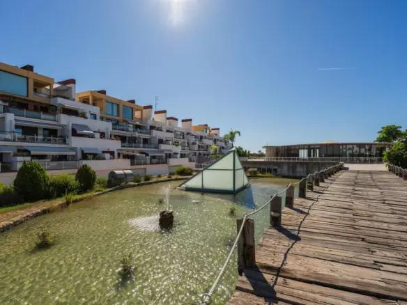 3-bedroom Apartment In Málaga, Spain (127 M²)