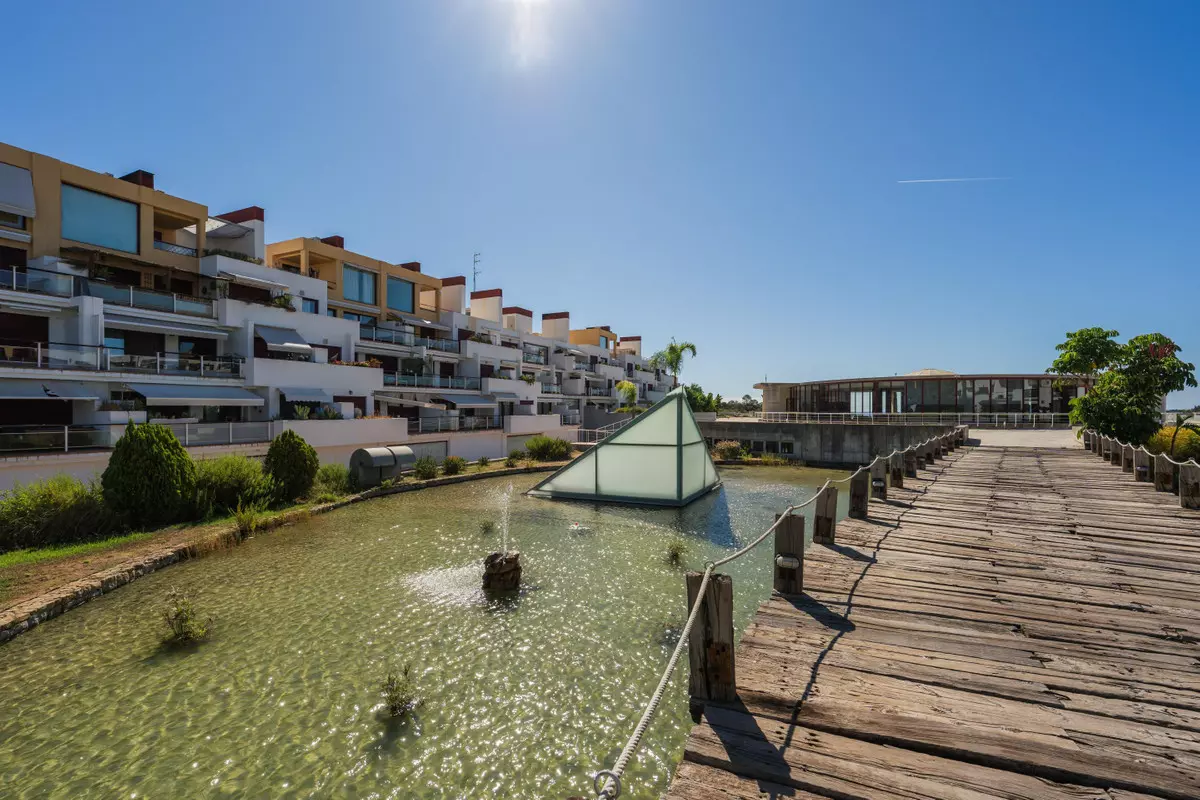 3-bedroom Apartment In Málaga, Spain (127 M²)