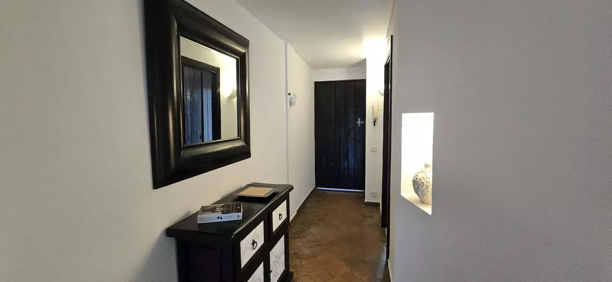 1-bedroom Apartment In Marbella, Spain (85 M²)