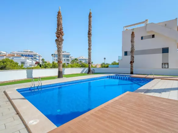 3-bedroom Apartment In Orihuela, Spain (96 M²)