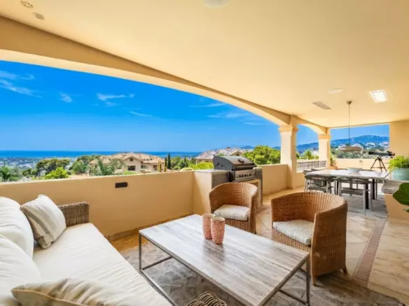 5-bedroom Apartment In Marbella, Spain (361 M²)