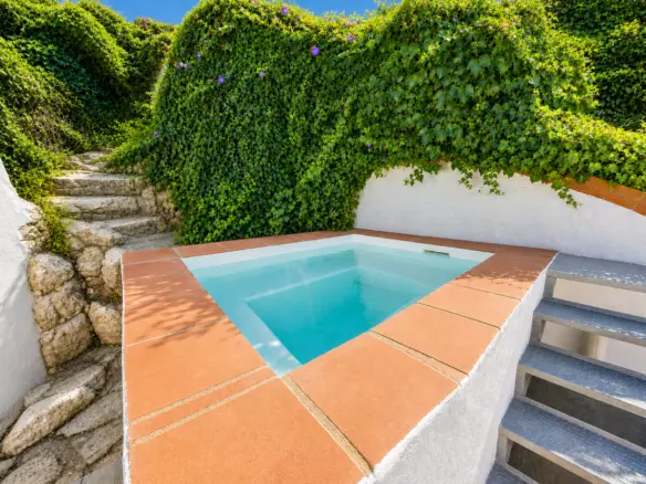 2-bedroom Town House In Gaucín, Spain (105 M²)