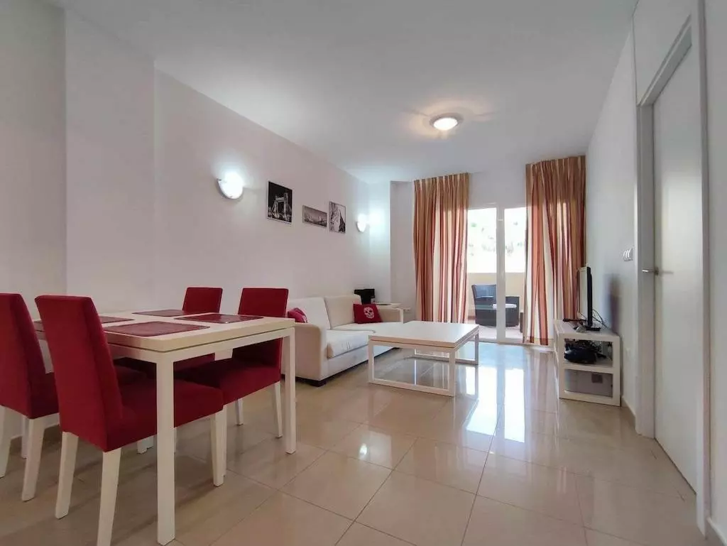 2-bedroom Apartment In Orihuela, Spain (62 M²)