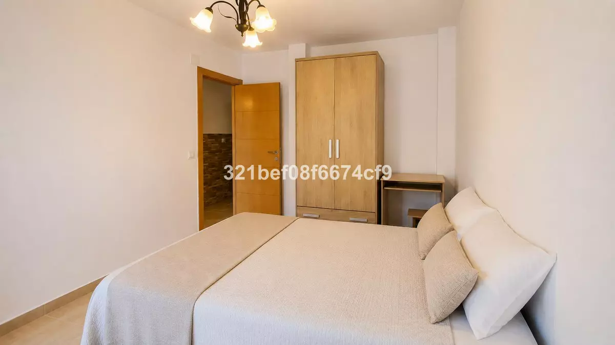 3-bedroom Apartment In Málaga, Spain (100 M²)