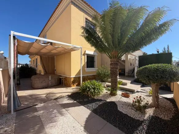 2-bedroom Apartment In Orihuela, Spain (70 M²)