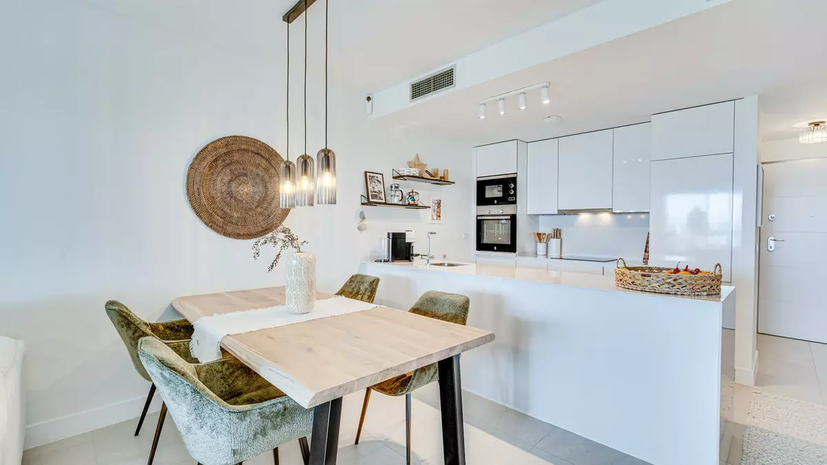 2-bedroom Apartment In Manilva, Spain (79 M²)