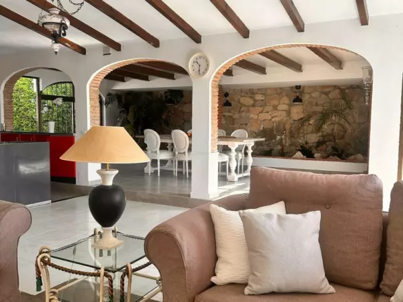 5-bedroom Villa In Benalmádena, Spain (350 M²)