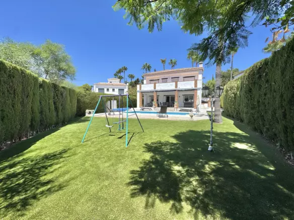 4-bedroom Villa In Mijas, Spain (344 M²)