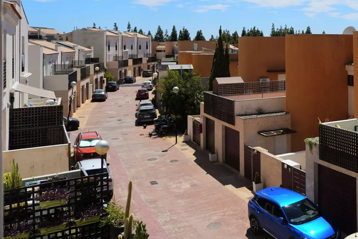 4-bedroom Town House In Mijas, Spain (167 M²)