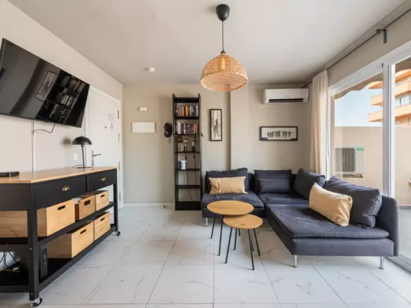 2-bedroom Apartment In Fuengirola, Spain (50 M²)