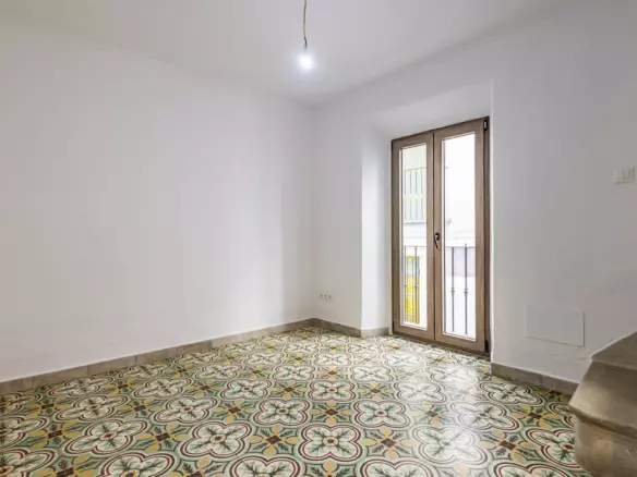 2-bedroom Town House In Cómpeta, Spain (111 M²)