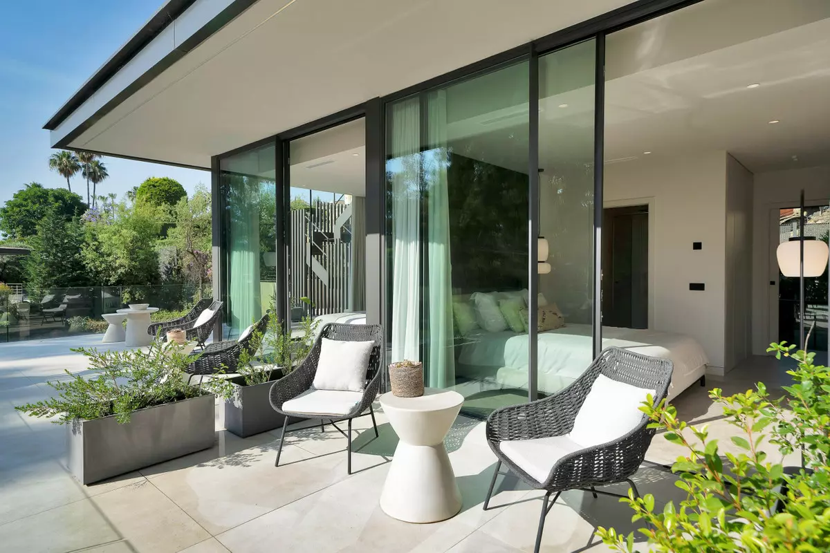 6-bedroom Villa In Marbella, Spain (785 M²)