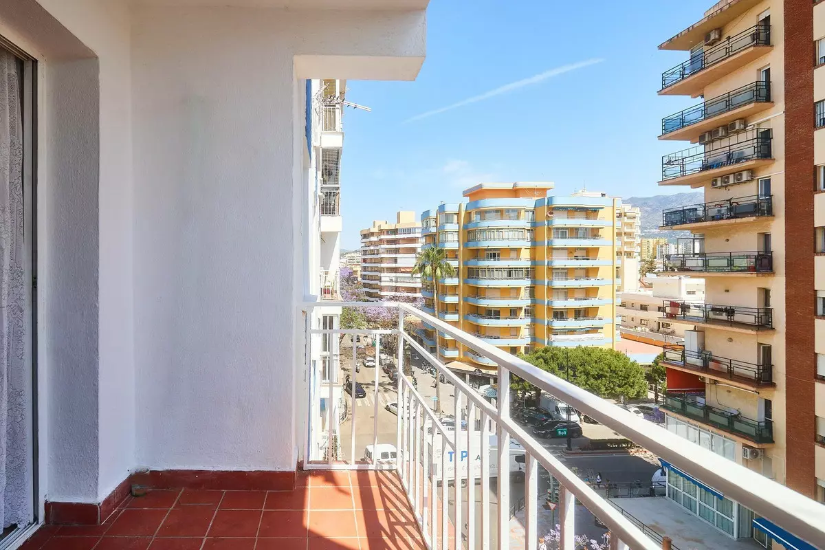 4-bedroom Apartment In Fuengirola, Spain (82 M²)