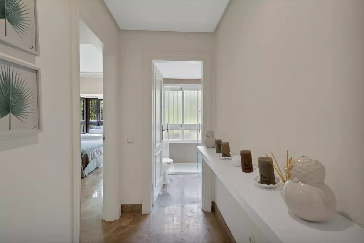 3-bedroom Apartment In Marbella, Spain (169 M²)