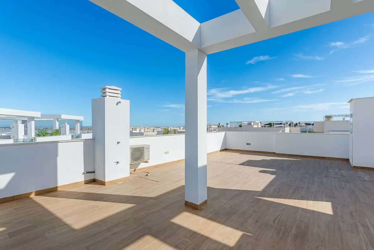 2-bedroom Apartment In Orihuela, Spain (75 M²)