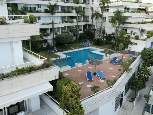 2-bedroom Apartment In Marbella, Spain (203 M²)