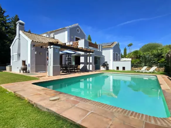 7-bedroom Villa In Mijas, Spain (290 M²)