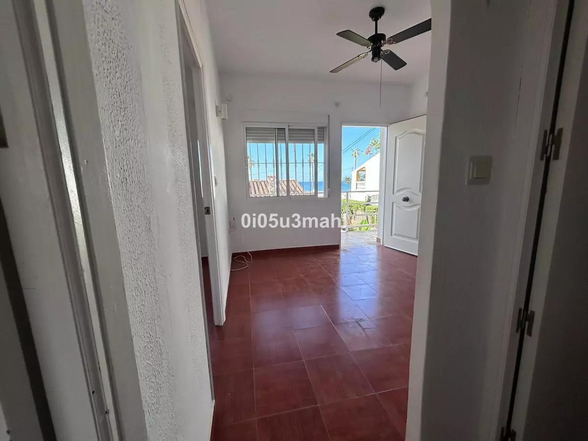 2-bedroom Villa In Rincón De La Victoria, Spain (42 M²)
