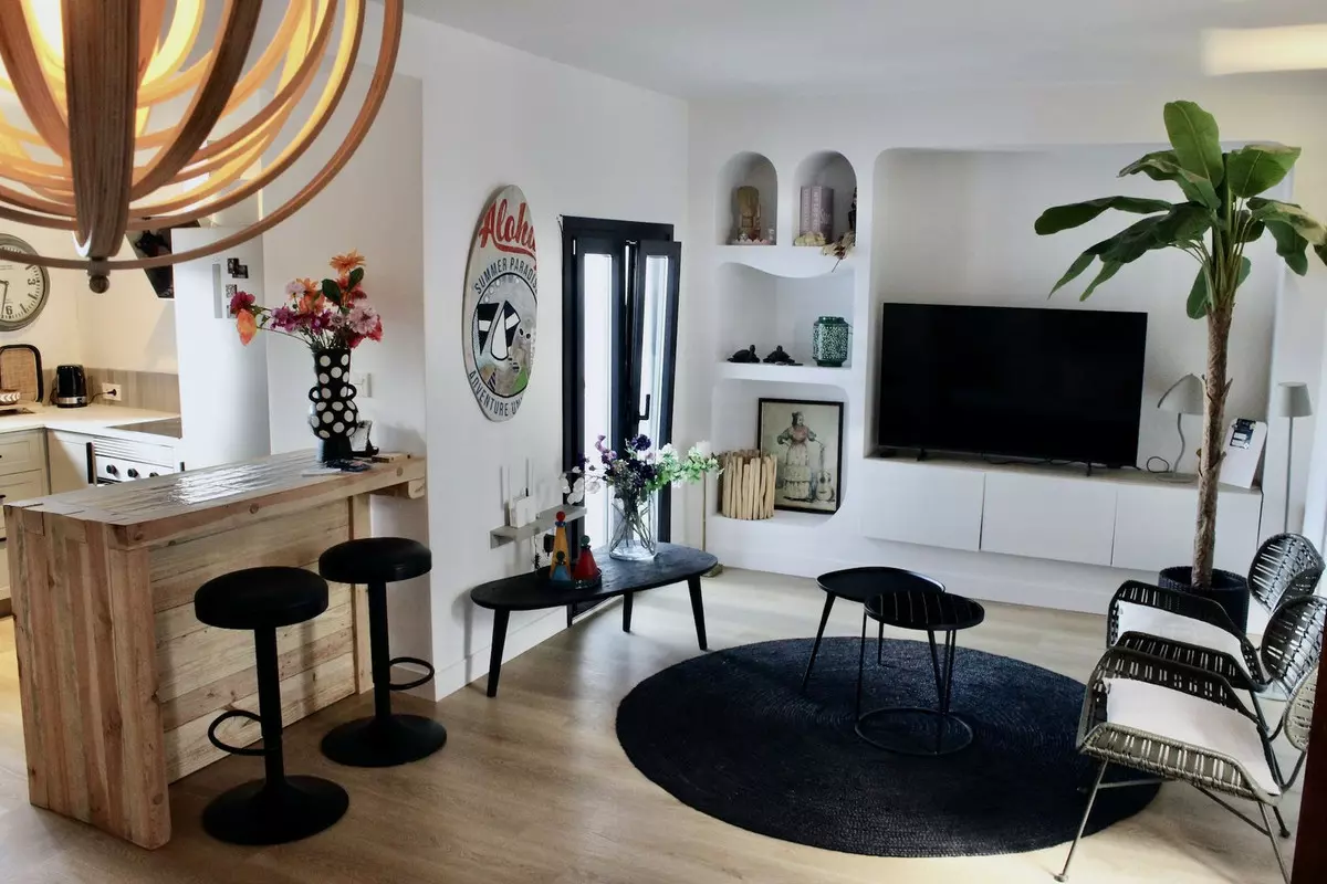 3-bedroom Town House In Ojen, Spain (90 M²)