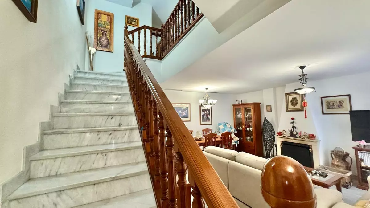 3-bedroom Town House In Torremolinos, Spain (153 M²)