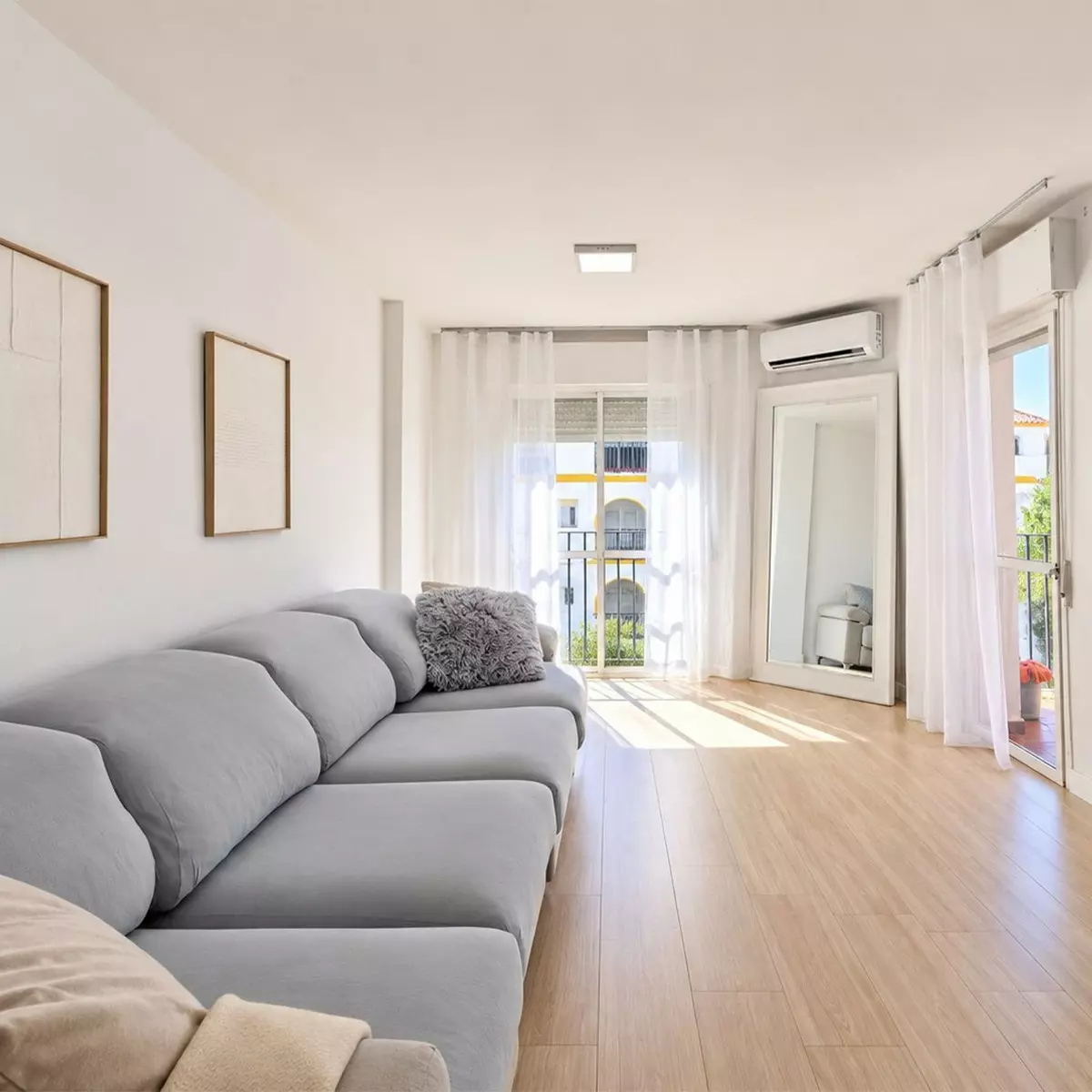 ShowFeedImage-257012 5-bedroom Apartment In Estepona, Spain (116 M²)