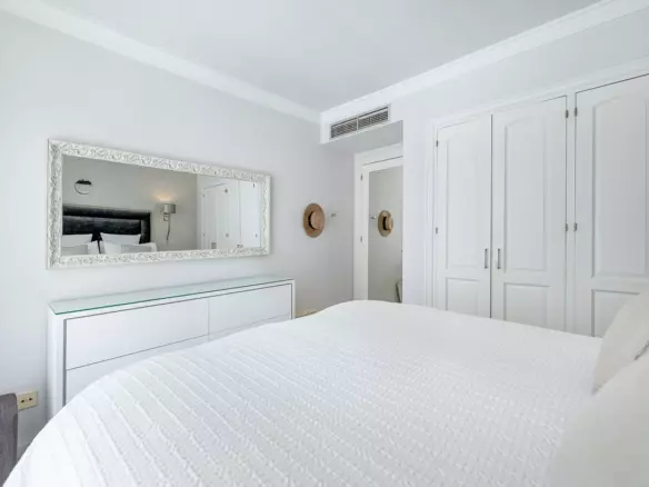 3-bedroom Town House In Marbella, Spain (147 M²)
