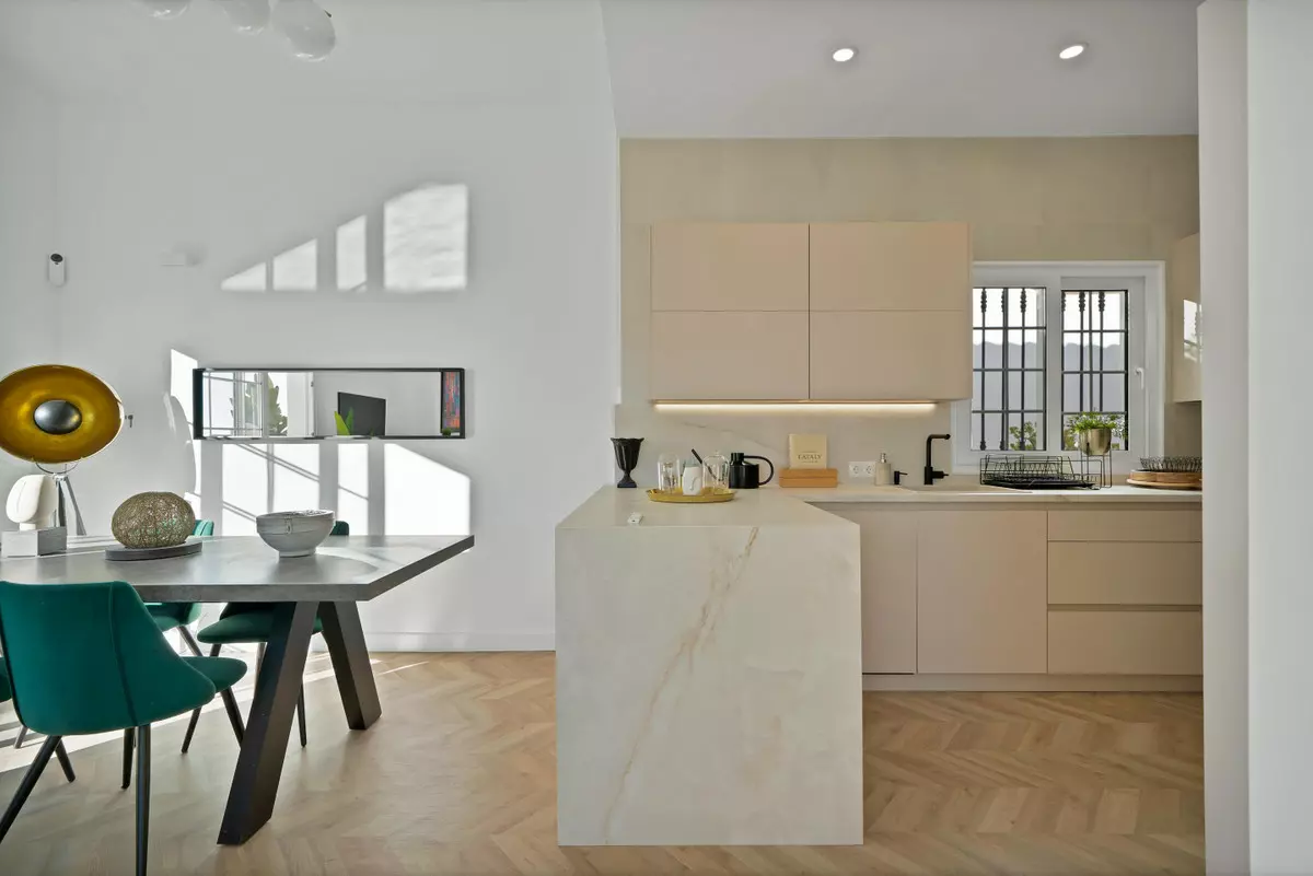 5-bedroom Town House In Marbella, Spain (242 M²)