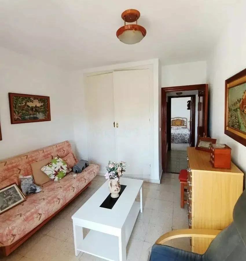 3-bedroom Apartment In Málaga, Spain (104 M²)