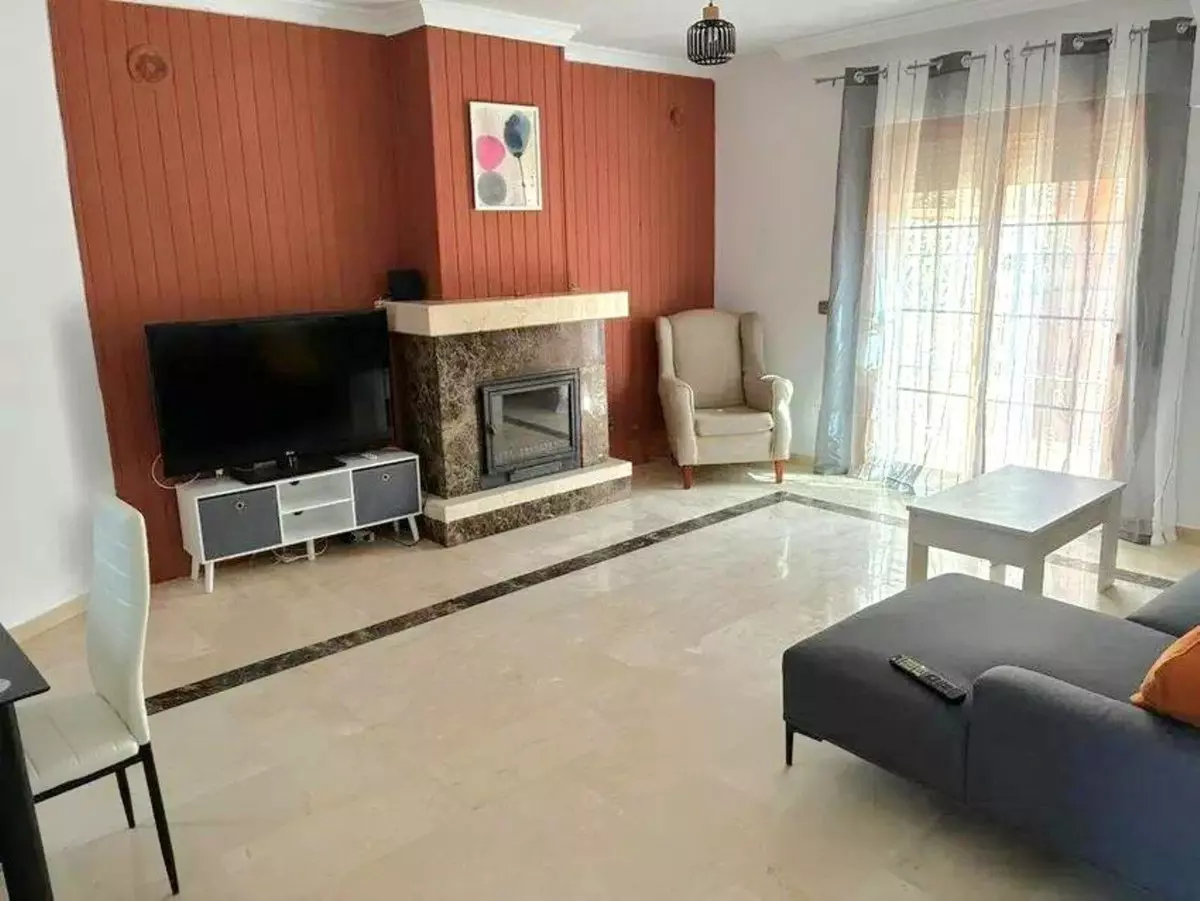 4-bedroom Villa In Estepona, Spain (240 M²)