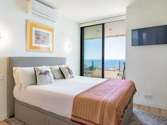 3-bedroom Apartment In Marbella, Spain (117 M²)