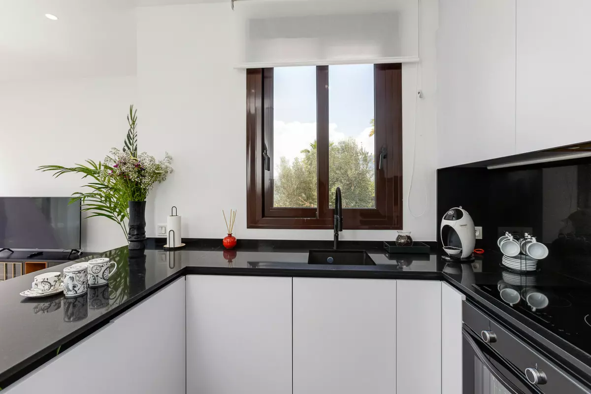 3-bedroom Villa In Finestrat, Spain (202 M²)