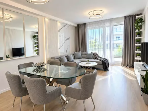 3-bedroom Apartment In Marbella, Spain (119 M²)