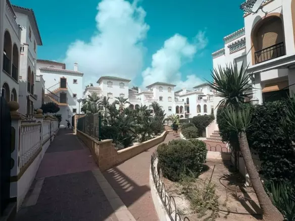 3-bedroom Apartment In Torrevieja, Spain (74 M²)