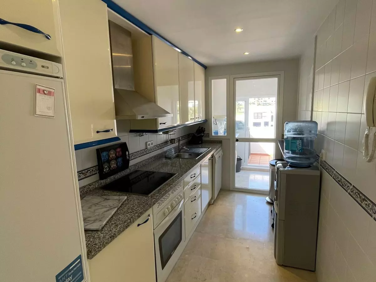 3-bedroom Apartment In Manilva, Spain (150 M²)