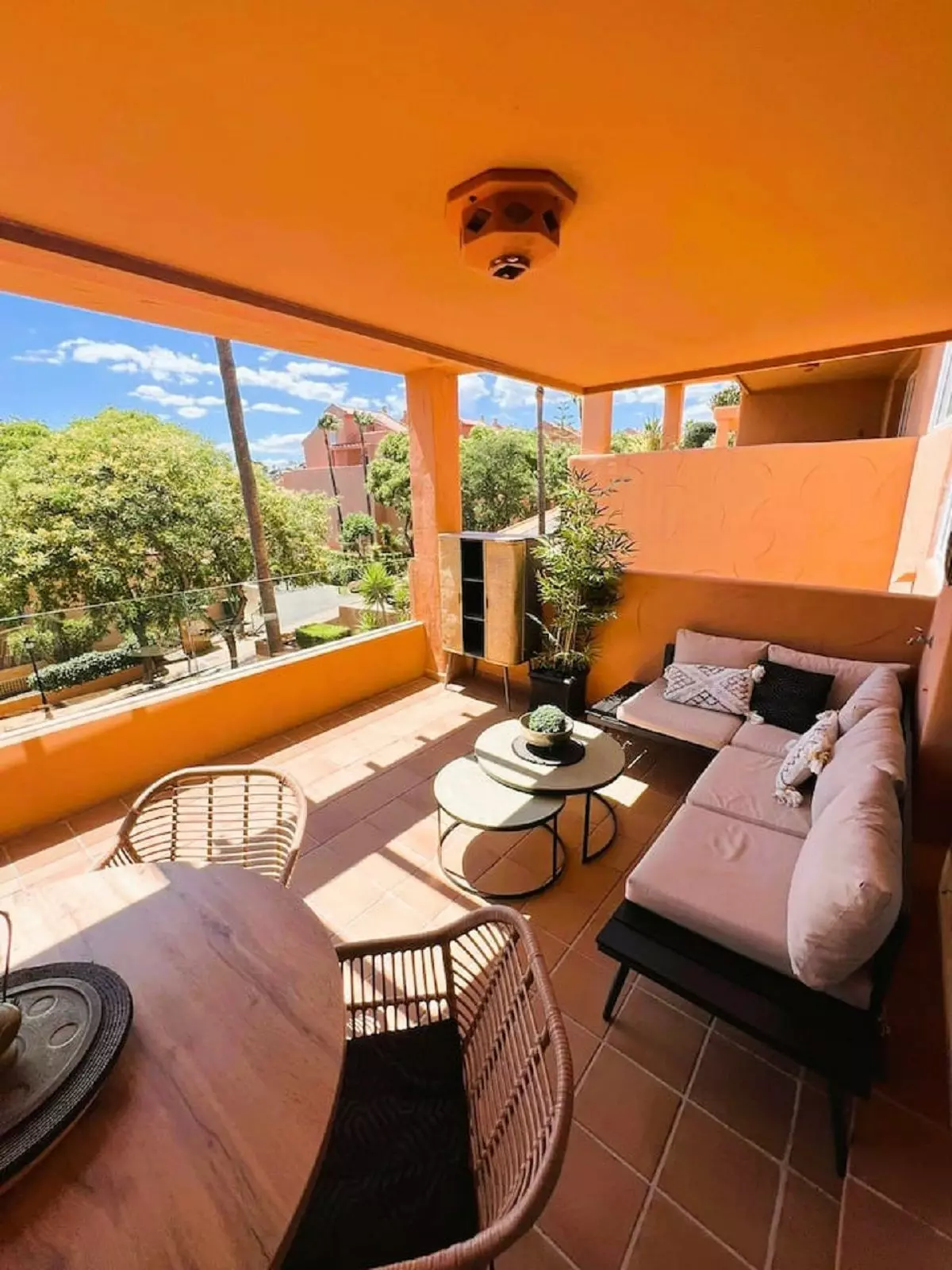 2-bedroom Apartment In Marbella, Spain (121 M²)
