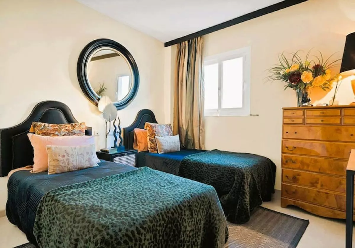 2-bedroom Apartment In Marbella, Spain (121 M²)