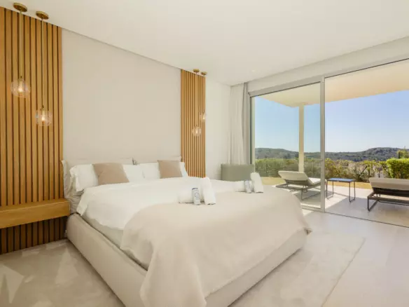 4-bedroom Apartment In Benahavis, Spain (238 M²)