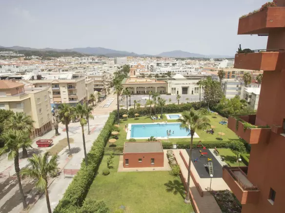 2-bedroom Apartment In Estepona, Spain (70 M²)