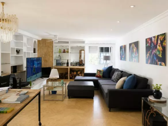 5-bedroom Villa In Marbella, Spain (378 M²)