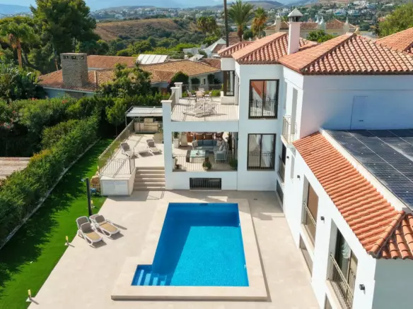 5-bedroom Villa In Estepona, Spain (600 M²)