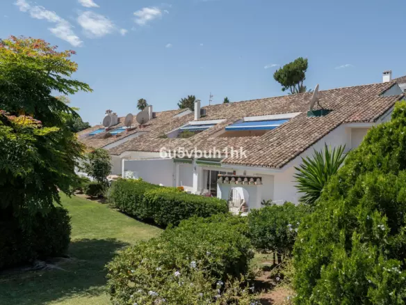 2-bedroom Apartment In Marbella, Spain (126 M²)