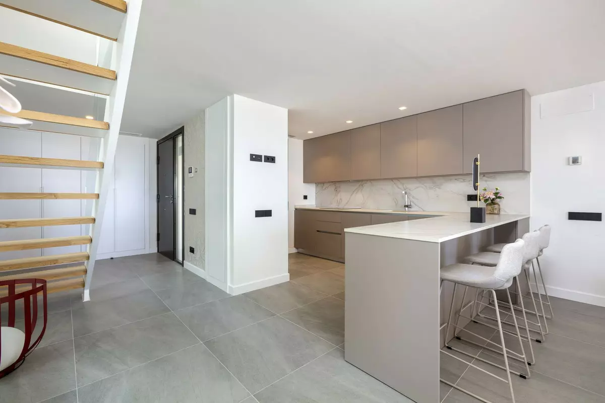 4-bedroom Town House In Estepona, Spain (194 M²)