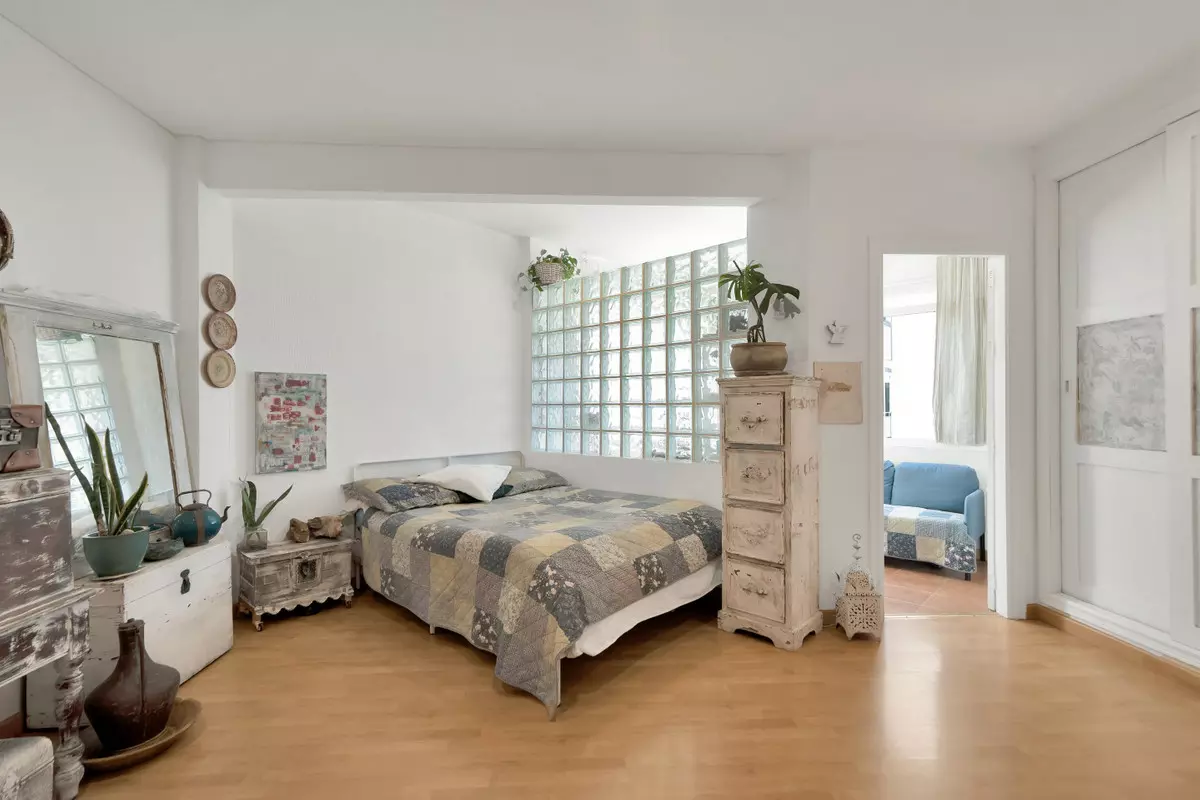 1-bedroom Apartment In Marbella, Spain (40 M²)