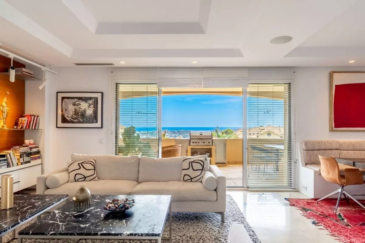 5-bedroom Apartment In Marbella, Spain (361 M²)