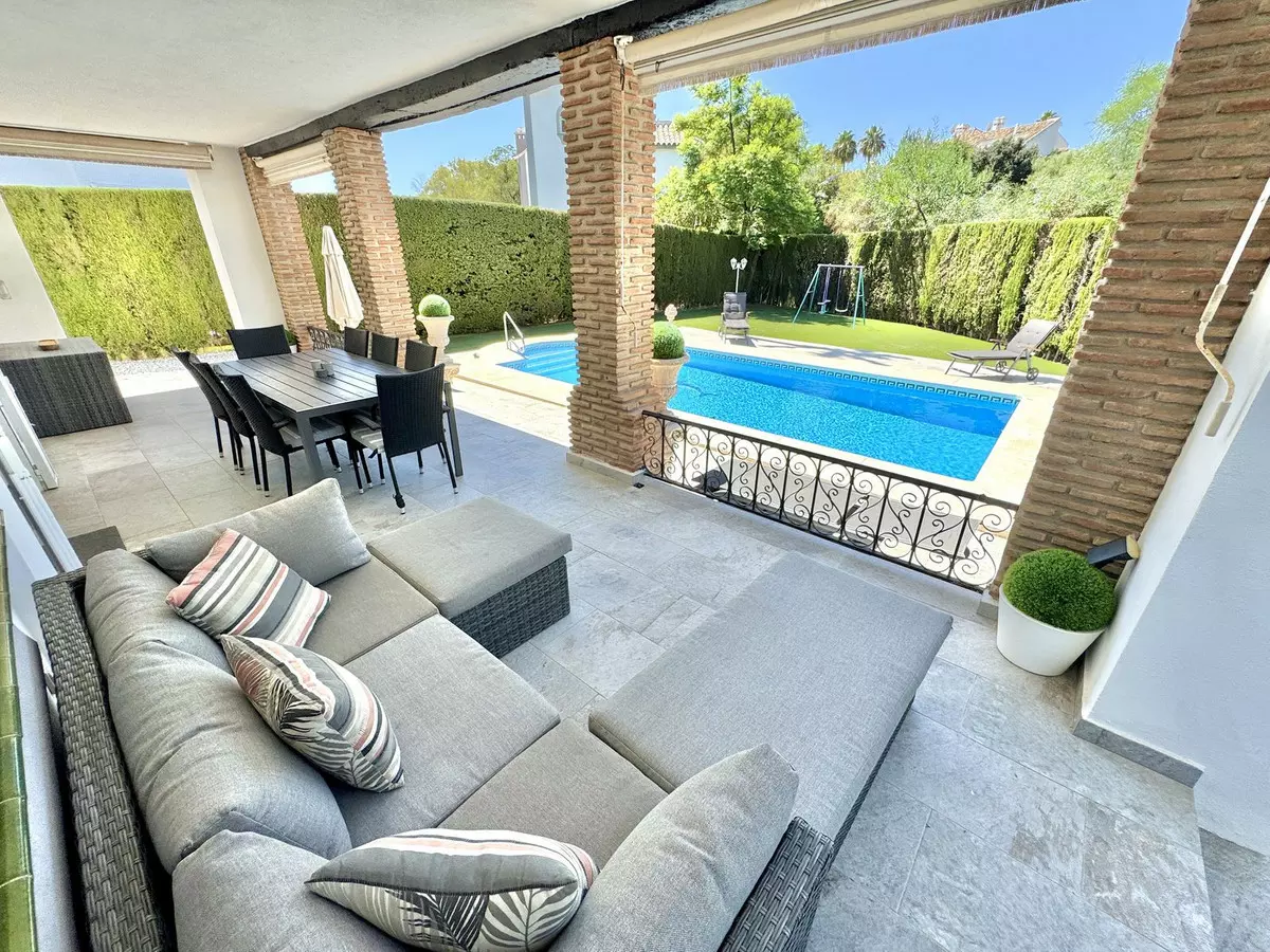 4-bedroom Villa In Mijas, Spain (344 M²)