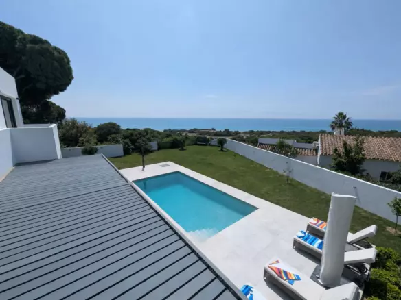 3-bedroom Villa In Marbella, Spain (245 M²)