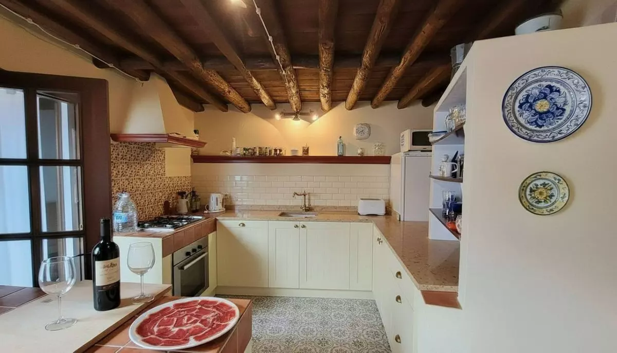 4-bedroom Town House In Montejaque, Spain (243 M²)